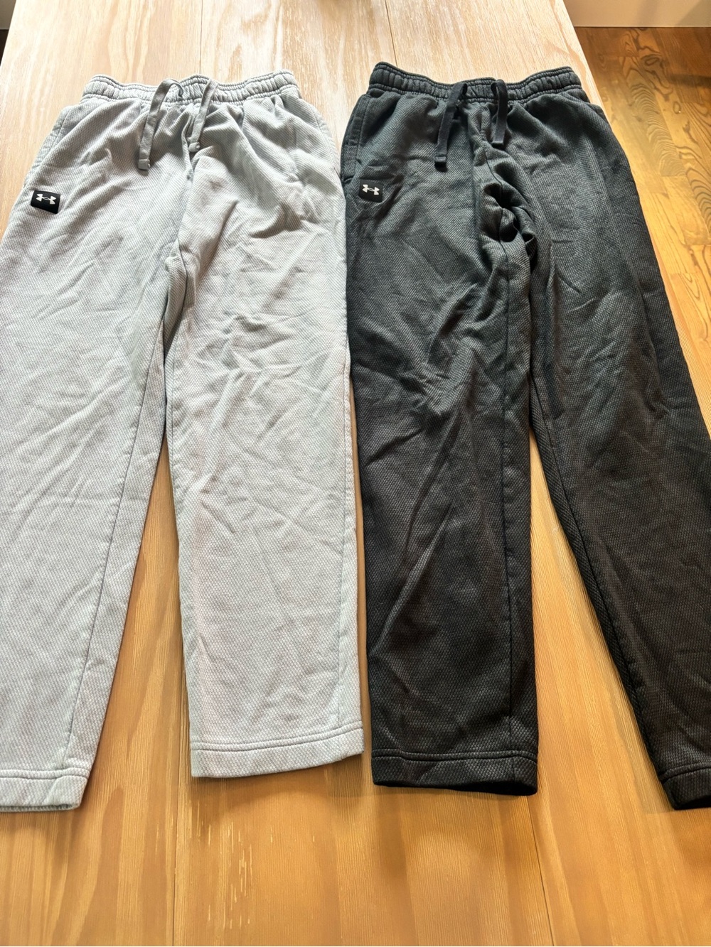 Under Armour Men's Joggers in Light Gray and Black